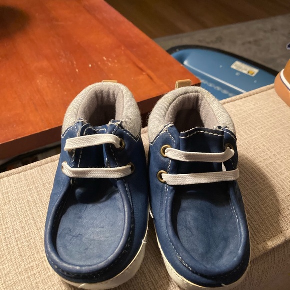 Baby Boy Shoes-Fox Loafers(Gymboree Size 3) & Booties(Old Navy Size 12-18 months - Picture 5 of 7